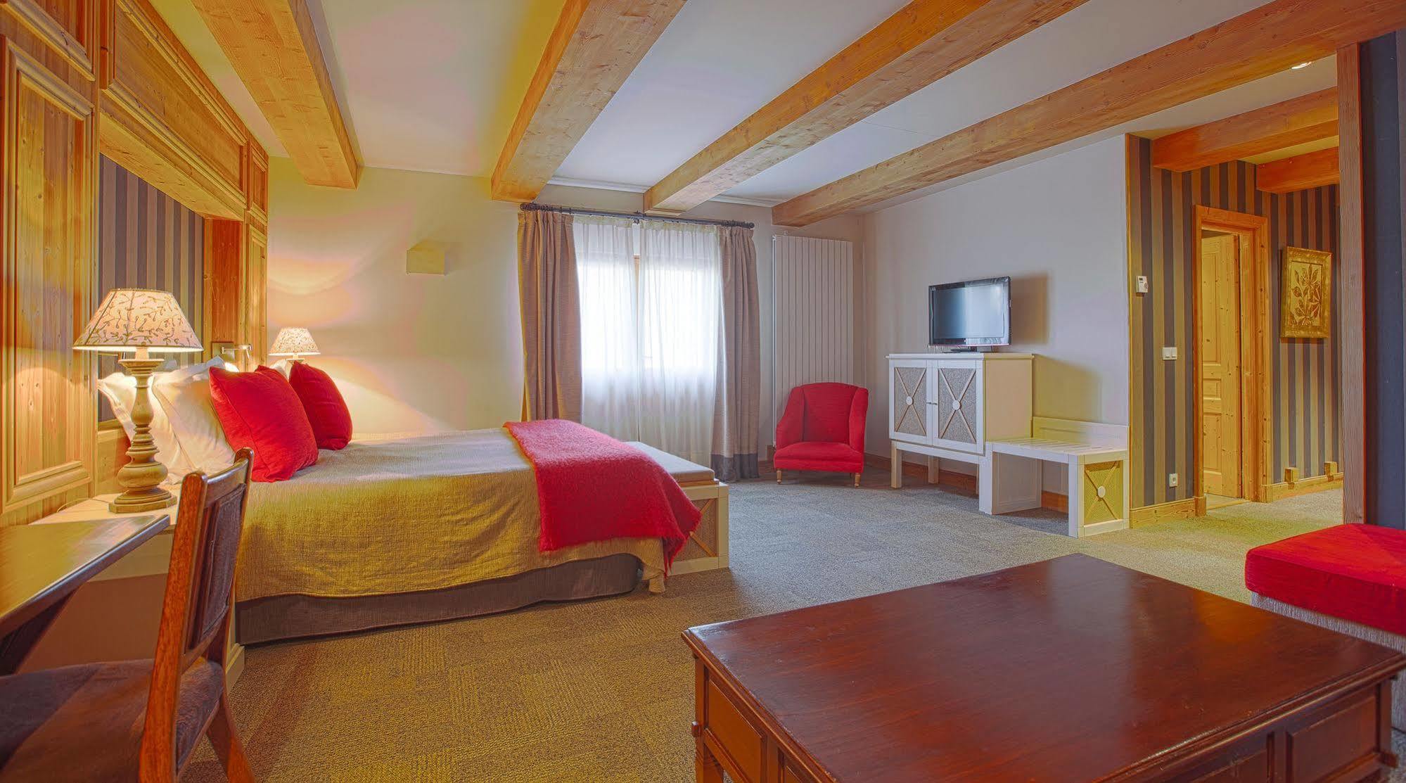 Royal Rochebrune เมอแฌฟ ภายนอก รูปภาพ