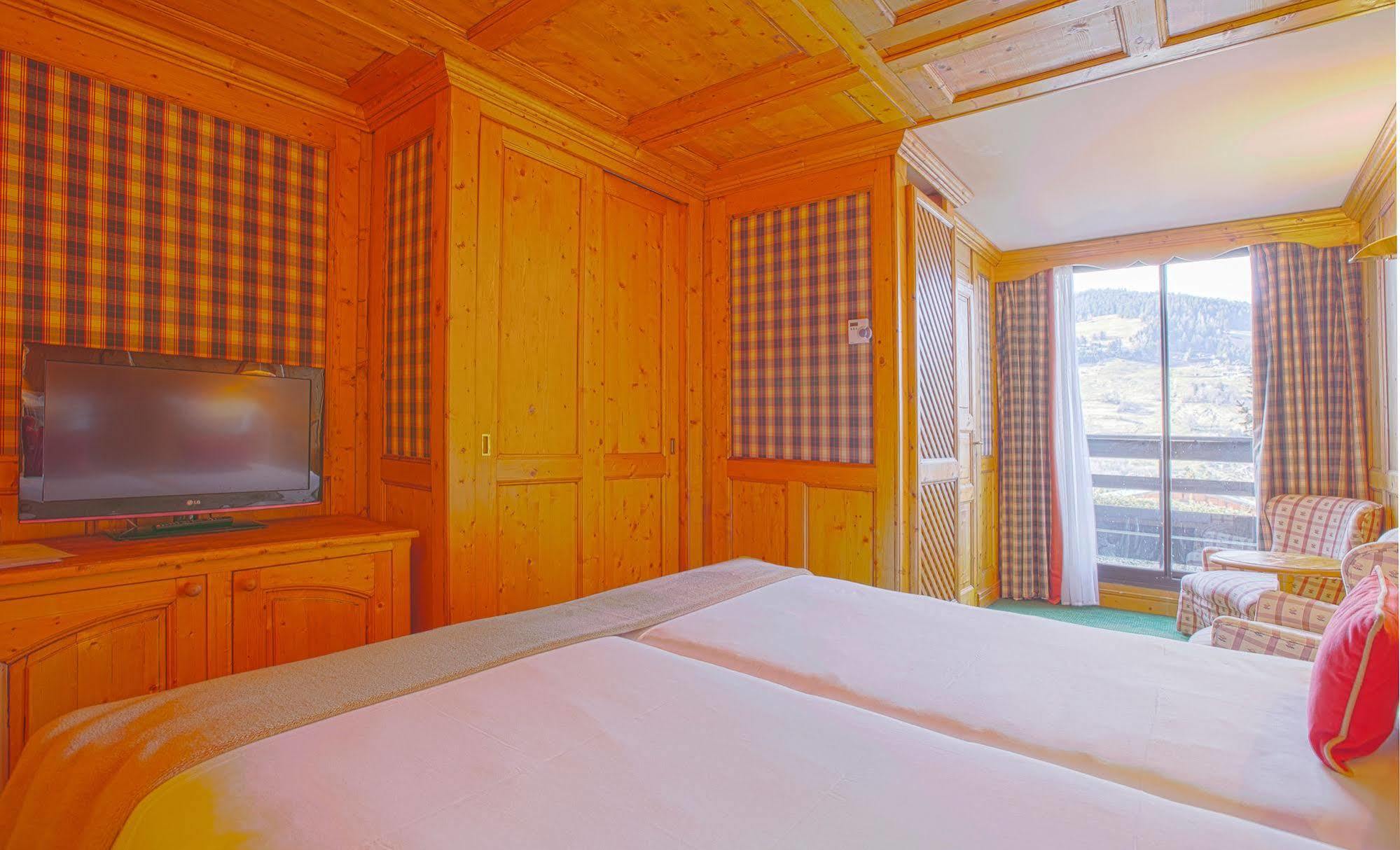 Royal Rochebrune เมอแฌฟ ภายนอก รูปภาพ