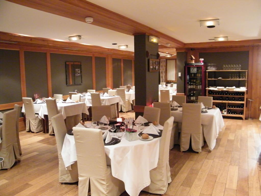 Royal Rochebrune เมอแฌฟ ภายนอก รูปภาพ